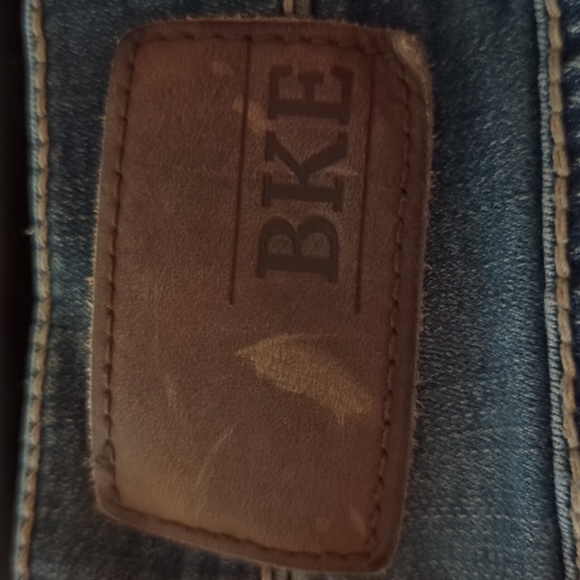 Jeans - Picture 3 of 6